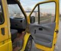 Желтый Форд Транзит, объемом двигателя 2.5 л и пробегом 150 тыс. км за 4500 $, фото 6 на Automoto.ua