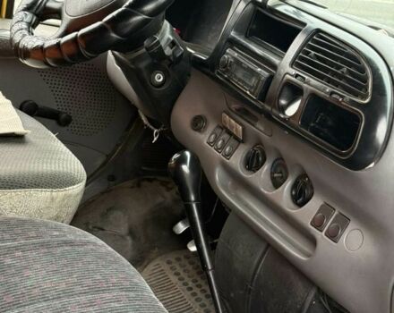 Желтый Форд Транзит, объемом двигателя 2.5 л и пробегом 100 тыс. км за 1800 $, фото 5 на Automoto.ua