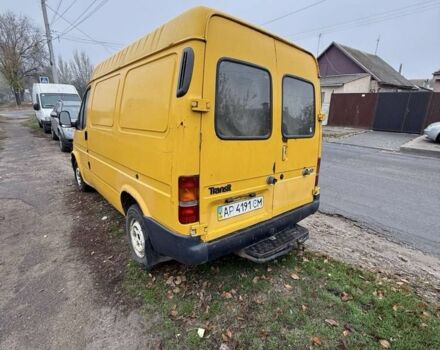 Желтый Форд Транзит, объемом двигателя 2.5 л и пробегом 100 тыс. км за 1800 $, фото 3 на Automoto.ua
