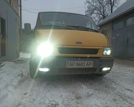 Желтый Форд Транзит, объемом двигателя 2 л и пробегом 350 тыс. км за 4500 $, фото 1 на Automoto.ua
