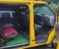 Жовтий Форд Транзит, об'ємом двигуна 2 л та пробігом 290 тис. км за 5787 $, фото 3 на Automoto.ua