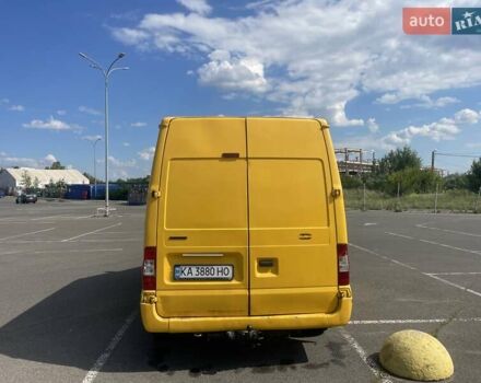 Желтый Форд Транзит, объемом двигателя 2.2 л и пробегом 340 тыс. км за 4600 $, фото 1 на Automoto.ua