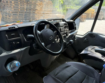 Форд Транзит 2012 у Дніпро (Дніпропетровську) на Automoto.ua Жовтий Форд Транзит, об'ємом двигуна 2.2 л та пробігом 270 тис. км за 7500 $, фото 3 на Automoto.ua