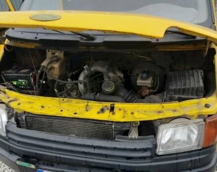 Желтый Форд Транзит, объемом двигателя 2.47 л и пробегом 50 тыс. км за 2500 $, фото 11 на Automoto.ua