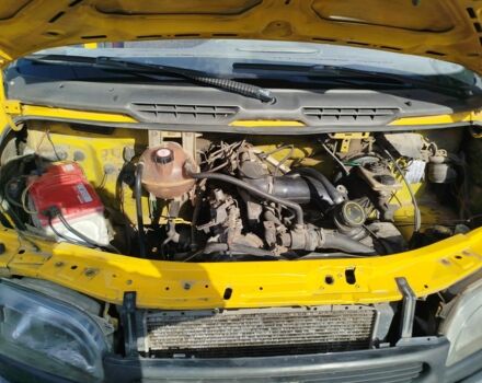 Желтый Форд Транзит, объемом двигателя 2.5 л и пробегом 479 тыс. км за 2542 $, фото 6 на Automoto.ua