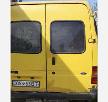 Желтый Форд Транзит, объемом двигателя 2.5 л и пробегом 500 тыс. км за 2300 $, фото 2 на Automoto.ua