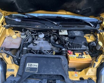 Желтый Форд Транзит, объемом двигателя 1.8 л и пробегом 400 тыс. км за 2200 $, фото 4 на Automoto.ua