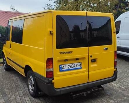Желтый Форд Транзит, объемом двигателя 2 л и пробегом 290 тыс. км за 6296 $, фото 1 на Automoto.ua