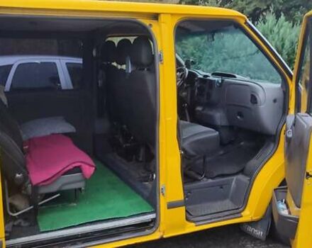 Желтый Форд Транзит, объемом двигателя 2 л и пробегом 290 тыс. км за 6296 $, фото 2 на Automoto.ua