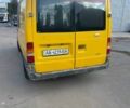 Желтый Форд Транзит, объемом двигателя 2 л и пробегом 288 тыс. км за 4000 $, фото 2 на Automoto.ua