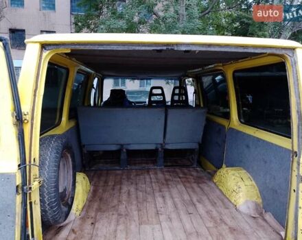 Желтый Форд Транзит, объемом двигателя 2 л и пробегом 111 тыс. км за 1800 $, фото 4 на Automoto.ua