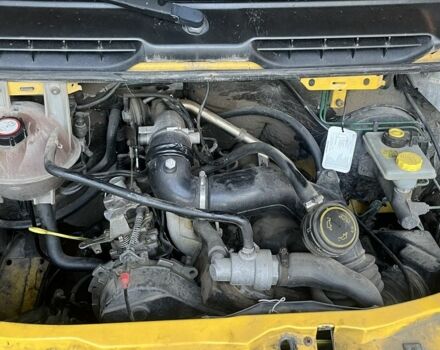 Желтый Форд Транзит, объемом двигателя 2.5 л и пробегом 420 тыс. км за 3350 $, фото 5 на Automoto.ua