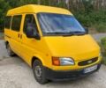Желтый Форд Транзит, объемом двигателя 2.5 л и пробегом 293 тыс. км за 2900 $, фото 1 на Automoto.ua