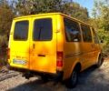 Жовтий Форд Транзит, об'ємом двигуна 2.5 л та пробігом 999 тис. км за 2050 $, фото 1 на Automoto.ua