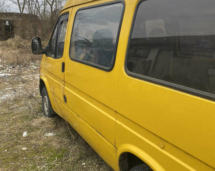 Жовтий Форд Транзит, об'ємом двигуна 2.5 л та пробігом 35 тис. км за 1700 $, фото 6 на Automoto.ua