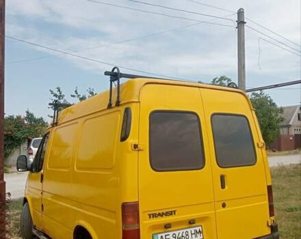 Желтый Форд Транзит, объемом двигателя 2.5 л и пробегом 415 тыс. км за 4700 $, фото 3 на Automoto.ua
