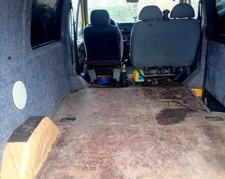 Желтый Форд Транзит, объемом двигателя 2.5 л и пробегом 100 тыс. км за 3530 $, фото 10 на Automoto.ua