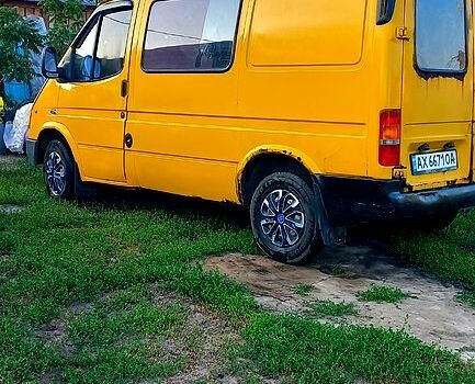 Желтый Форд Транзит, объемом двигателя 2.5 л и пробегом 0 тыс. км за 3200 $, фото 9 на Automoto.ua