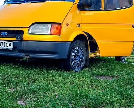 Желтый Форд Транзит, объемом двигателя 2.5 л и пробегом 0 тыс. км за 3200 $, фото 6 на Automoto.ua