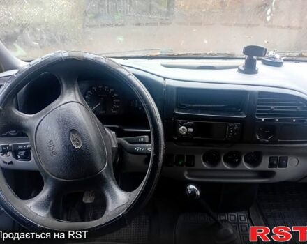 Желтый Форд Транзит, объемом двигателя 2.5 л и пробегом 100 тыс. км за 3530 $, фото 1 на Automoto.ua