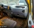 Желтый Форд Транзит, объемом двигателя 25 л и пробегом 220 тыс. км за 2800 $, фото 2 на Automoto.ua