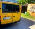 Желтый Форд Транзит, объемом двигателя 2 л и пробегом 300 тыс. км за 3500 $, фото 2 на Automoto.ua
