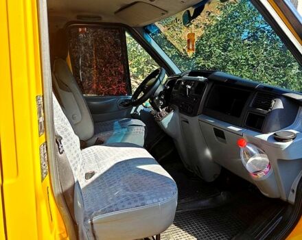 Жовтий Форд Транзит, об'ємом двигуна 2.2 л та пробігом 0 тис. км за 7200 $, фото 1 на Automoto.ua