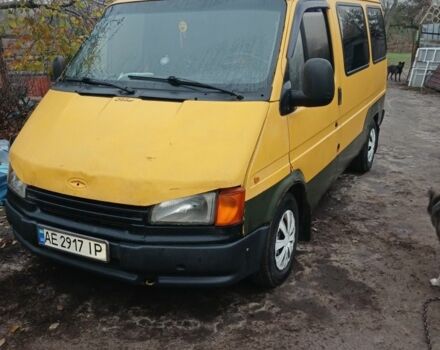 Желтый Форд Транзит, объемом двигателя 2.5 л и пробегом 35 тыс. км за 2000 $, фото 1 на Automoto.ua