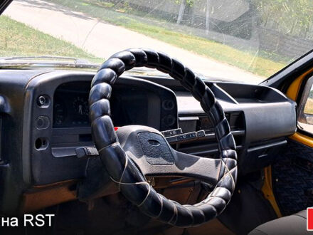 Форд Транзит 1991 в Кропивницком (Кировограде) на Automoto.ua Желтый Форд Транзит, объемом двигателя 2.5 л и пробегом 0 тыс. км за 2400 $, фото 1 на Automoto.ua