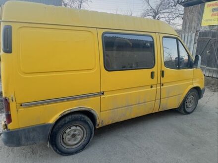 Желтый Форд Транзит, объемом двигателя 2.5 л и пробегом 300 тыс. км за 1250 $, фото 1 на Automoto.ua