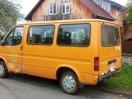 Форд Транзит 1999 у Долине на Automoto.ua Жовтий Форд Транзит, об'ємом двигуна 2 л та пробігом 420 тис. км за 1000 $, фото 1 на Automoto.ua