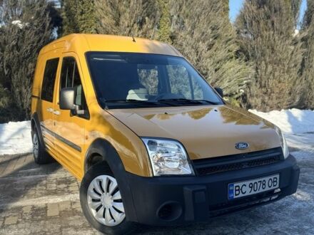 Желтый Форд Транзит, объемом двигателя 1.8 л и пробегом 256 тыс. км за 4100 $, фото 1 на Automoto.ua