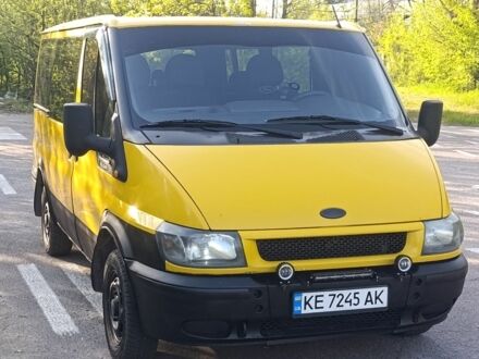 Желтый Форд Транзит, объемом двигателя 2 л и пробегом 390 тыс. км за 5021 $, фото 1 на Automoto.ua