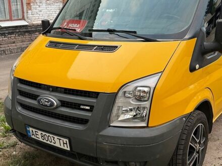 Жовтий Форд Транзит, об'ємом двигуна 2.2 л та пробігом 200 тис. км за 7000 $, фото 1 на Automoto.ua