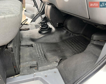 Сірий Форд Транзит, об'ємом двигуна 2.5 л та пробігом 325 тис. км за 6000 $, фото 46 на Automoto.ua