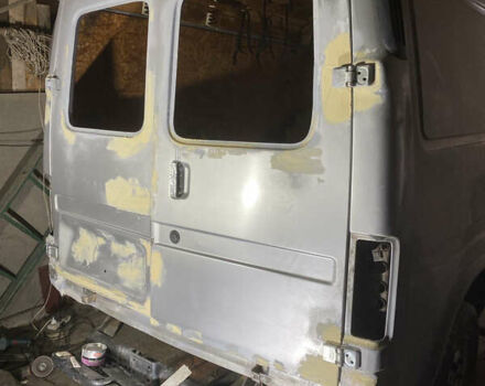 Серый Форд Транзит, объемом двигателя 2.5 л и пробегом 325 тыс. км за 5400 $, фото 62 на Automoto.ua