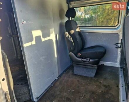 Серый Форд Транзит, объемом двигателя 2.2 л и пробегом 58 тыс. км за 13000 $, фото 9 на Automoto.ua