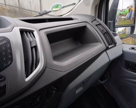 Серый Форд Транзит, объемом двигателя 2 л и пробегом 248 тыс. км за 13900 $, фото 27 на Automoto.ua