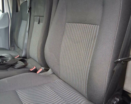 Серый Форд Транзит, объемом двигателя 2 л и пробегом 248 тыс. км за 13900 $, фото 29 на Automoto.ua