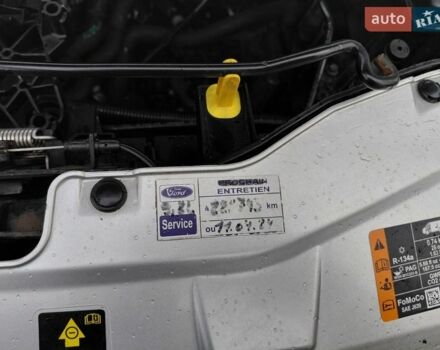 Серый Форд Транзит, объемом двигателя 2 л и пробегом 247 тыс. км за 18000 $, фото 13 на Automoto.ua