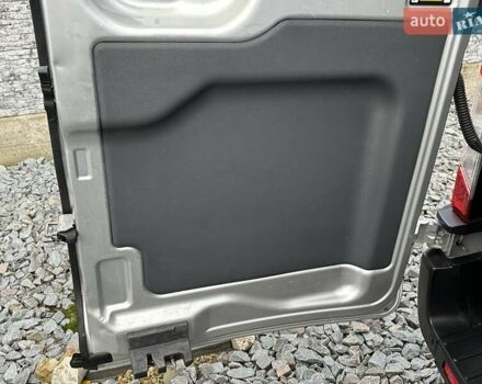 Серый Форд Транзит, объемом двигателя 2 л и пробегом 132 тыс. км за 17650 $, фото 91 на Automoto.ua