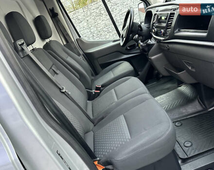 Серый Форд Транзит, объемом двигателя 2 л и пробегом 132 тыс. км за 17650 $, фото 84 на Automoto.ua