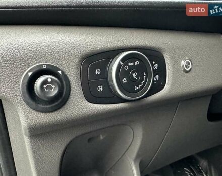 Серый Форд Транзит, объемом двигателя 2 л и пробегом 132 тыс. км за 17650 $, фото 52 на Automoto.ua