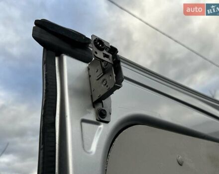 Серый Форд Транзит, объемом двигателя 2 л и пробегом 132 тыс. км за 17650 $, фото 93 на Automoto.ua