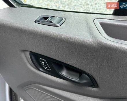 Серый Форд Транзит, объемом двигателя 2 л и пробегом 132 тыс. км за 17650 $, фото 81 на Automoto.ua