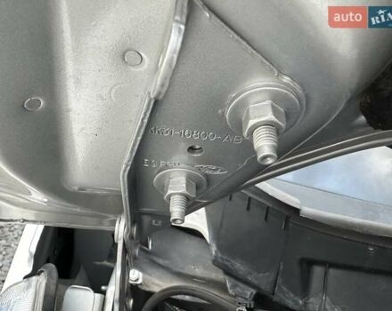 Серый Форд Транзит, объемом двигателя 2 л и пробегом 132 тыс. км за 17650 $, фото 106 на Automoto.ua