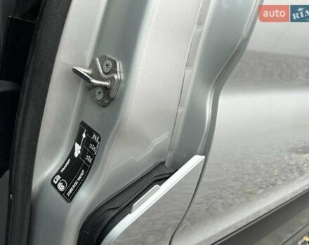 Серый Форд Транзит, объемом двигателя 2 л и пробегом 132 тыс. км за 17650 $, фото 48 на Automoto.ua