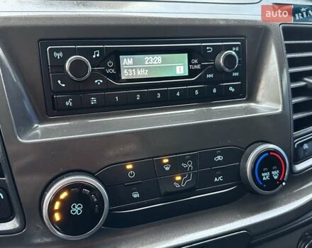 Серый Форд Транзит, объемом двигателя 2 л и пробегом 132 тыс. км за 17650 $, фото 72 на Automoto.ua