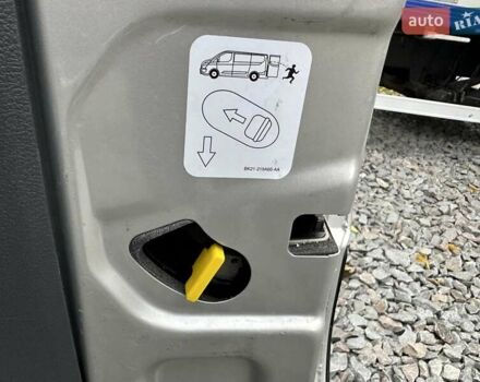 Серый Форд Транзит, объемом двигателя 2 л и пробегом 132 тыс. км за 17650 $, фото 95 на Automoto.ua