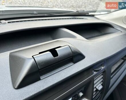 Серый Форд Транзит, объемом двигателя 2 л и пробегом 132 тыс. км за 17650 $, фото 76 на Automoto.ua